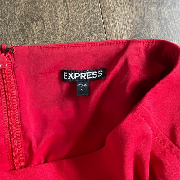Express Red Pencil Skirt - Picture 4 of 5
